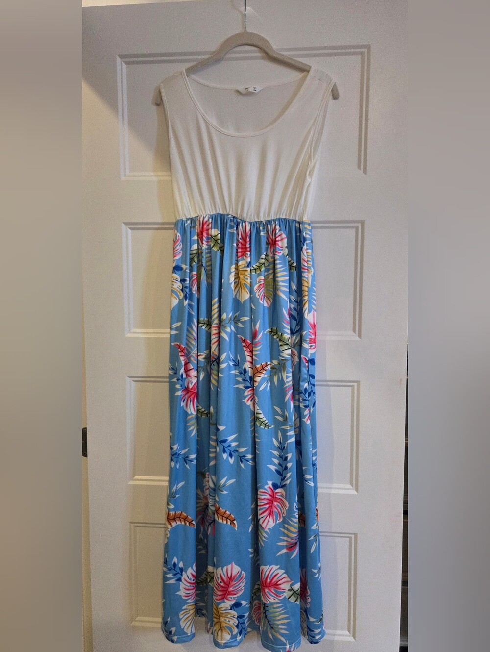 White & Blue Floral Maxi Dress - Tropical Print